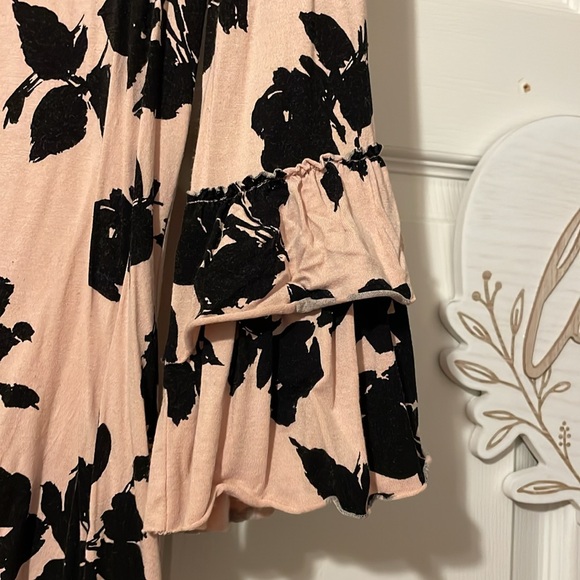 Sold - Picture 2 of 3